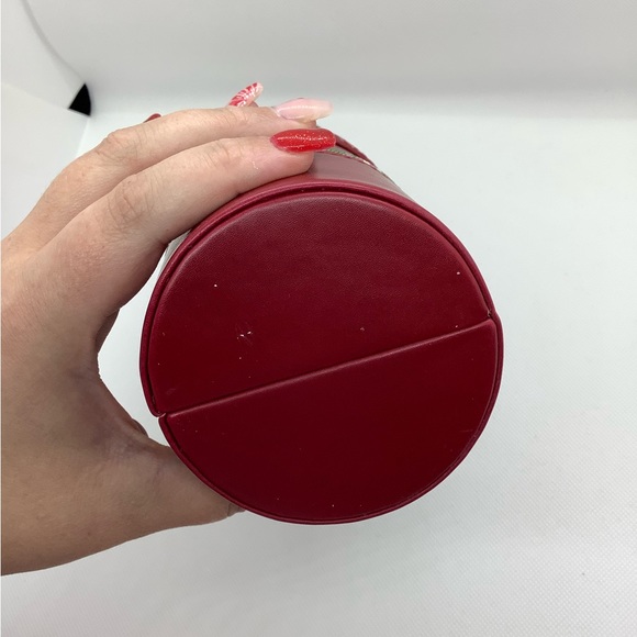 Tube Style Red Jewellery Roll Travel Case - Picture 7 of 16
